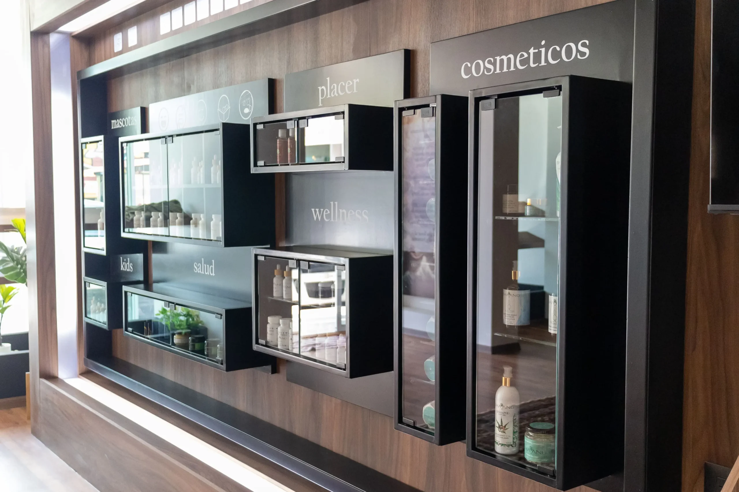 Franquicia de tienda Bhaang CBD Stores - Modelo de franquicias y CBD